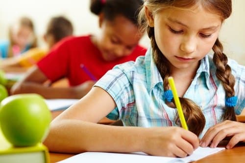 Çocuğunuzun besin seçimleri sınav performanslarında etki gösterir mi?