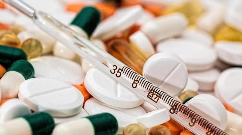 Herkesi zehirleyen hata! Çöpe atılan ilaçlar soframıza kadar geliyor