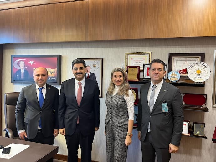 TEB Yetkilileri Eczacı Milletvekilleri ile Görüştü