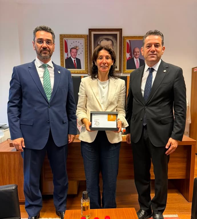 TBMM ile Türk Eczacıları Birliği Arasında TEB Tarafından İşletilen Provizyon Sisteminin Kullanımına İlişkin Protokol İmzalandı