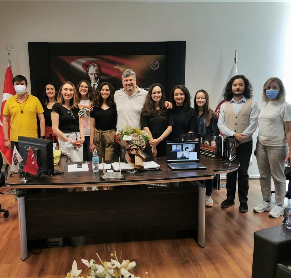 FARMASÖTİK BAKIM PROJESİ İLE HEM TOPLUM SAĞLIĞINA HEM DE ÜLKE EKONOMİSİNE KATKI SAĞLAMIŞ OLDUK
