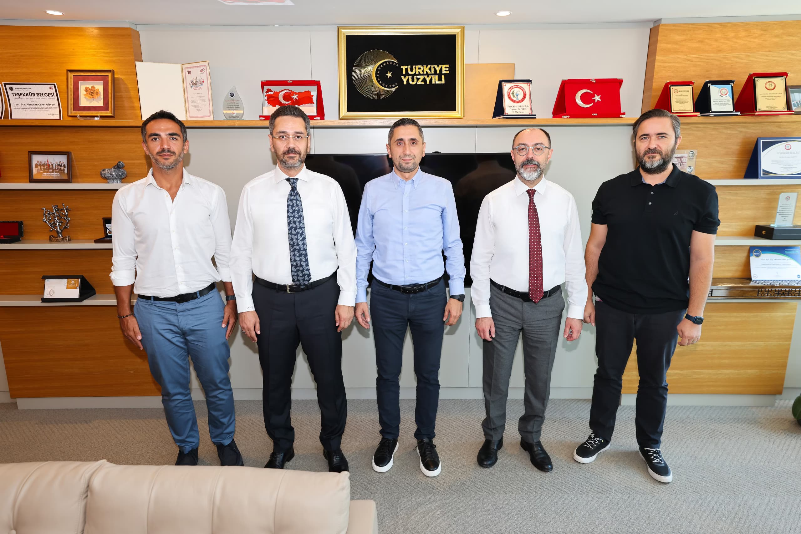TEB, Türkiye Odalar, Borsalar ve Birlik Personeli Sigorta ve Emekli Sandığı Vakfı Genel Müdür Yardımcısı Sami Erdoğan ile Görüştü